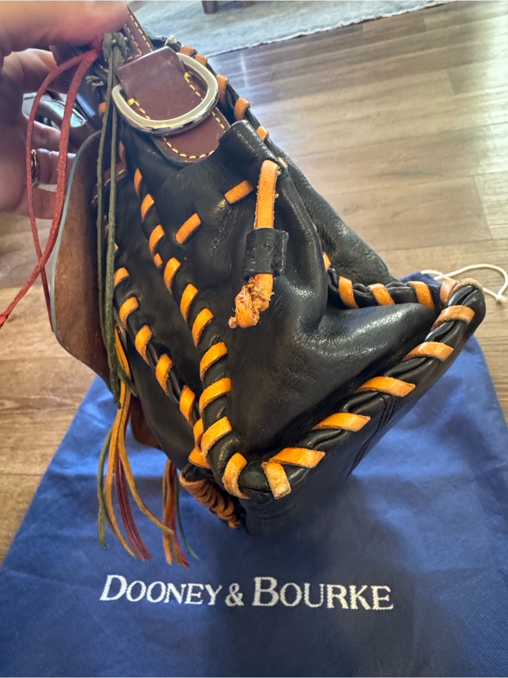 Vintage Dooney & Bourke Bolero bag - Picture 4 of 16